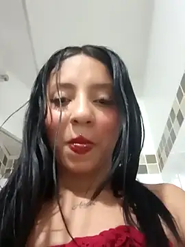  Carolyn online show from June 5, 6:52 am