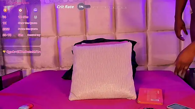 SUSAN-BLUE online show from May 8, 9:27 pm