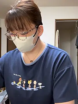 zeropro0014 online show from April 5, 1:10 pm