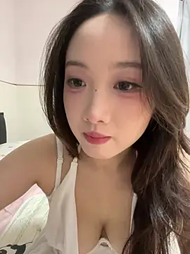 Alice-babyone online show from May 16, 1:43 pm