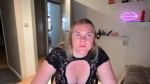 SexyBlondJoanna-Exclusief online show from May 16, 10:36 am