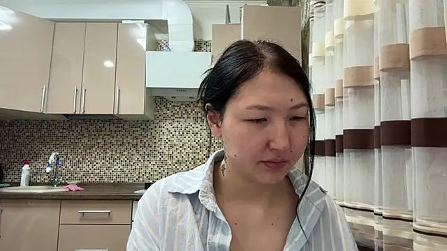 Ameliya kim online show from April 21, 9:11 pm