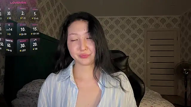 Ameliya kim online show from June 7, 9:10 pm