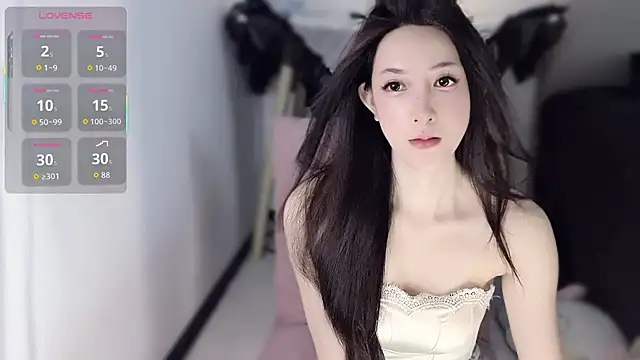 LILI7-LI online show from July 4, 3:46 am