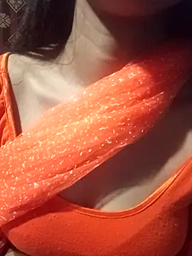 riyaa sexyy online show from April 22, 11:07 am