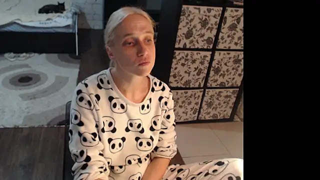 Sweet hot shrmp online show from July 30, 7:37 pm