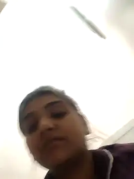   Hot  Lakshmi   online show from April 16, 3:29 am