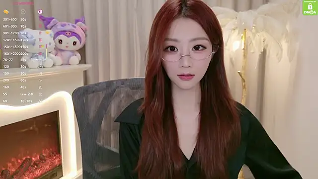 youmibaby11 online show from August 8, 2:14 pm