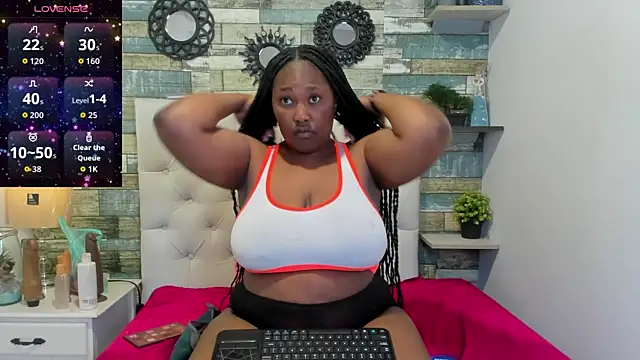Skylernaomi online show from June 26, 2:40 pm
