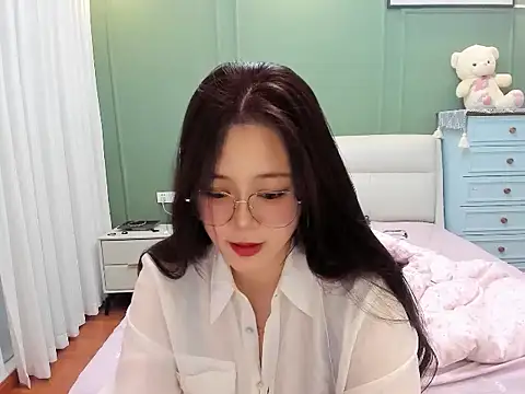 xinxin7766 online show from April 5, 1:43 pm