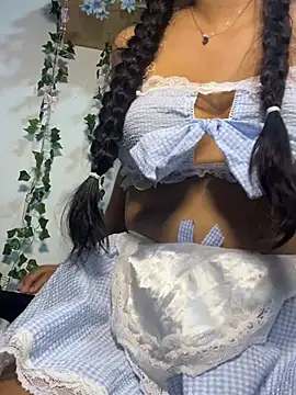 liaa swan online show from August 2, 12:24 am