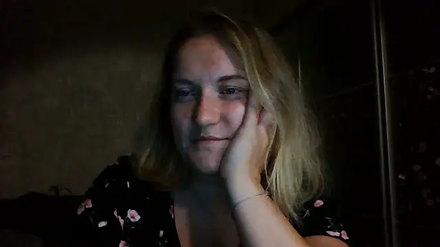 TinaKittyX online show from August 7, 8:38 pm