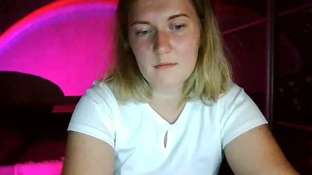 TinaKittyX online show from July 29, 8:53 pm