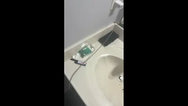 JRNBLU44 online show from April 27, 7:27 am