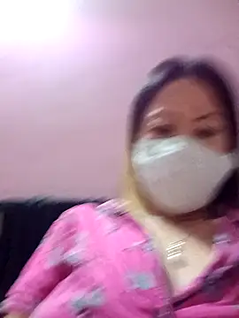 Bristy BigBoobs online show from May 9, 1:07 am