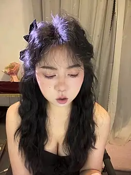 ooooBaby129 online show from June 10, 1:32 pm