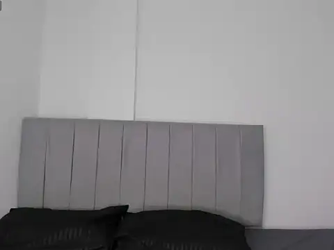 jazlycute   online show from May 28, 3:32 pm