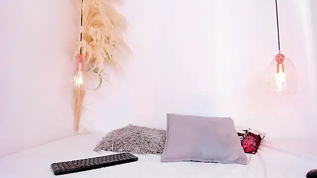 Alexa fox669 online show from May 19, 1:18 pm