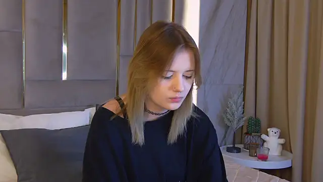 Mila blum online show from May 7, 6:22 pm