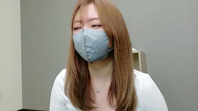 YUA 0425 online show from April 30, 6:07 am