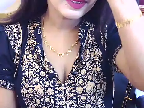 Noor Zarin online show from June 14, 7:03 pm