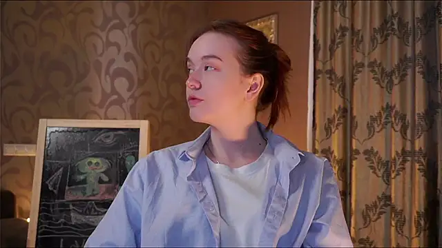 ElbaMarvier online show from April 13, 5:31 am