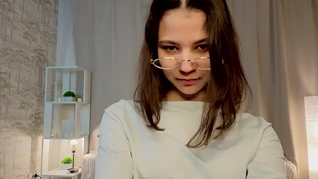 SheliaBinkley online show from April 21, 7:32 pm