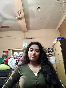 Its Bella online show from April 7, 3:30 am