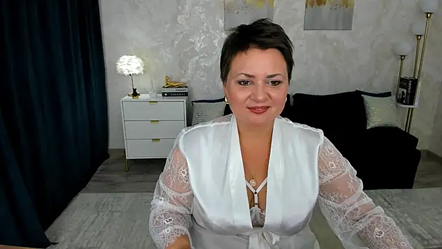 AnnaCorlane online show from June 13, 4:32 am