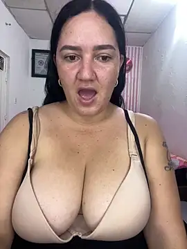 Fresita-12 online show from May 2, 2:48 am