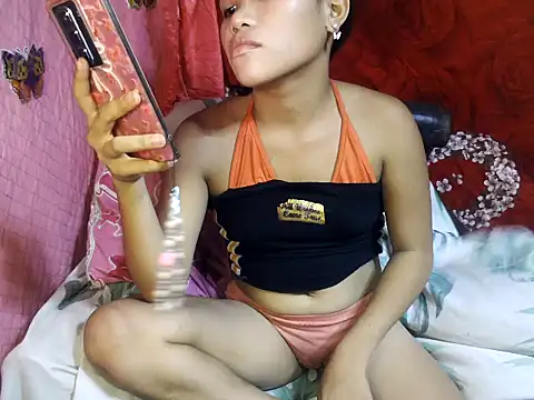 kiffy miley79 online show from June 5, 3:10 am