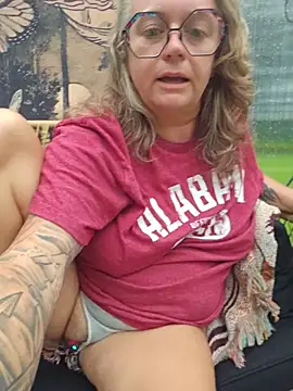 Blondejenn online show from June 18, 11:15 am