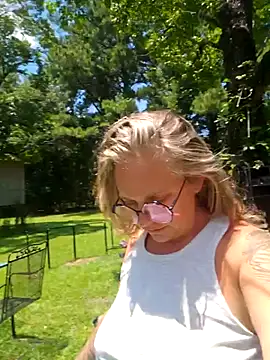 Blondejenn online show from June 29, 6:51 pm
