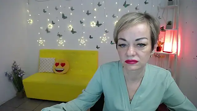 NikaMayu online show from May 9, 7:32 am