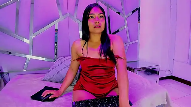 AlisonMoon72 online show from June 1, 8:32 pm
