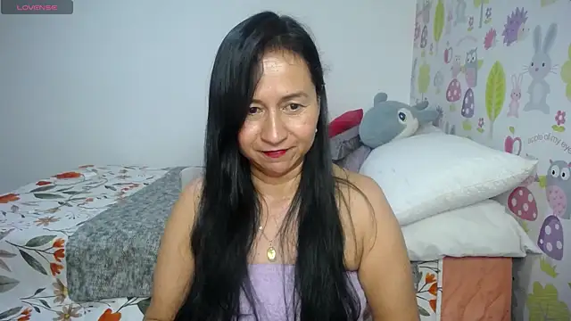 Tyna b online show from July 6, 10:23 pm