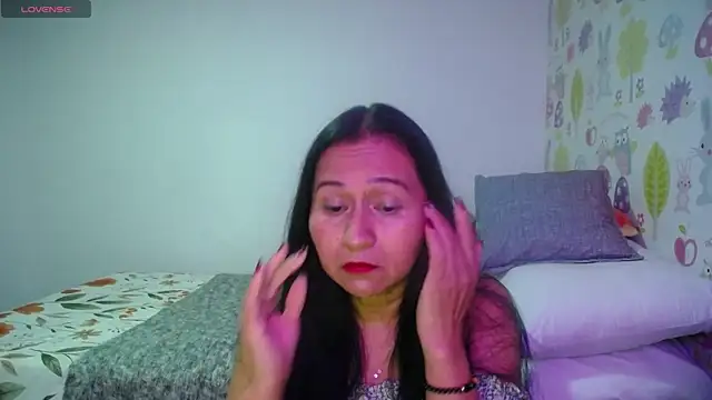 Tyna b online show from July 13, 1:28 am