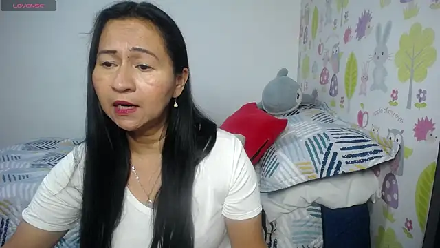 Tyna b online show from June 19, 5:11 am