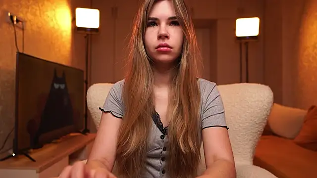 Justana online show from May 28, 7:34 pm