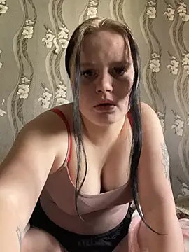 tiny lily  online show from April 22, 8:33 am