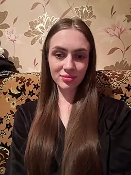 AlinaLove3213 online show from July 16, 8:46 pm