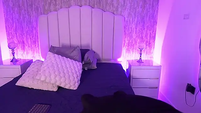 anne bb online show from April 21, 7:21 pm