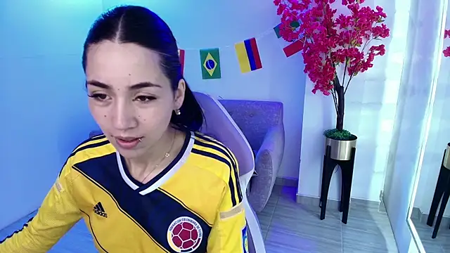 Rainy doll online show from June 17, 12:06 pm