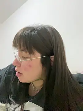 cherryxxox online show from May 11, 2:13 am