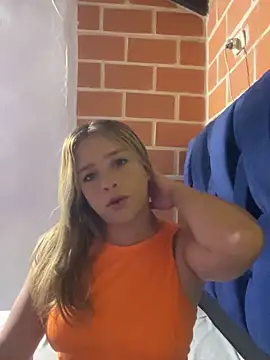 jade06  online show from May 3, 7:06 pm
