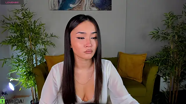 Riddle Lay online show from May 23, 9:40 am