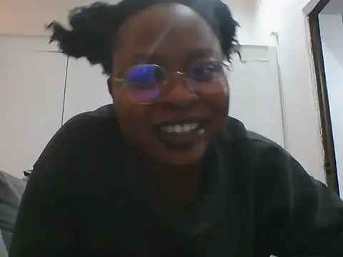 TwerkingTemptress online show from April 19, 8:11 pm