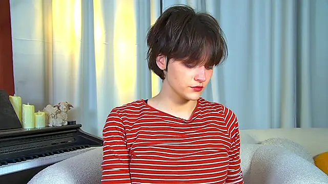 RitaRoses online show from April 27, 6:16 pm