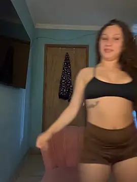 sophiiahot online show from April 29, 5:40 pm