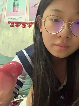 XIAOTT-GG online show from July 31, 3:51 am